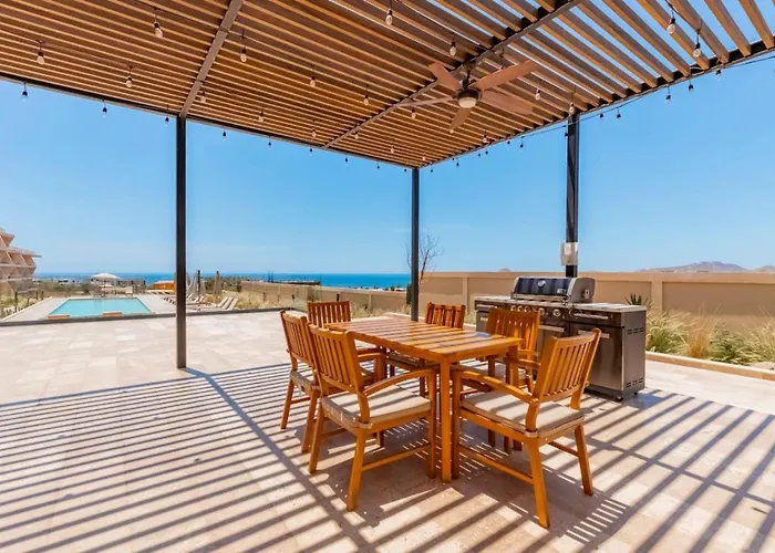 15 Guests - Mistiq Cabo Cabo San Lucas